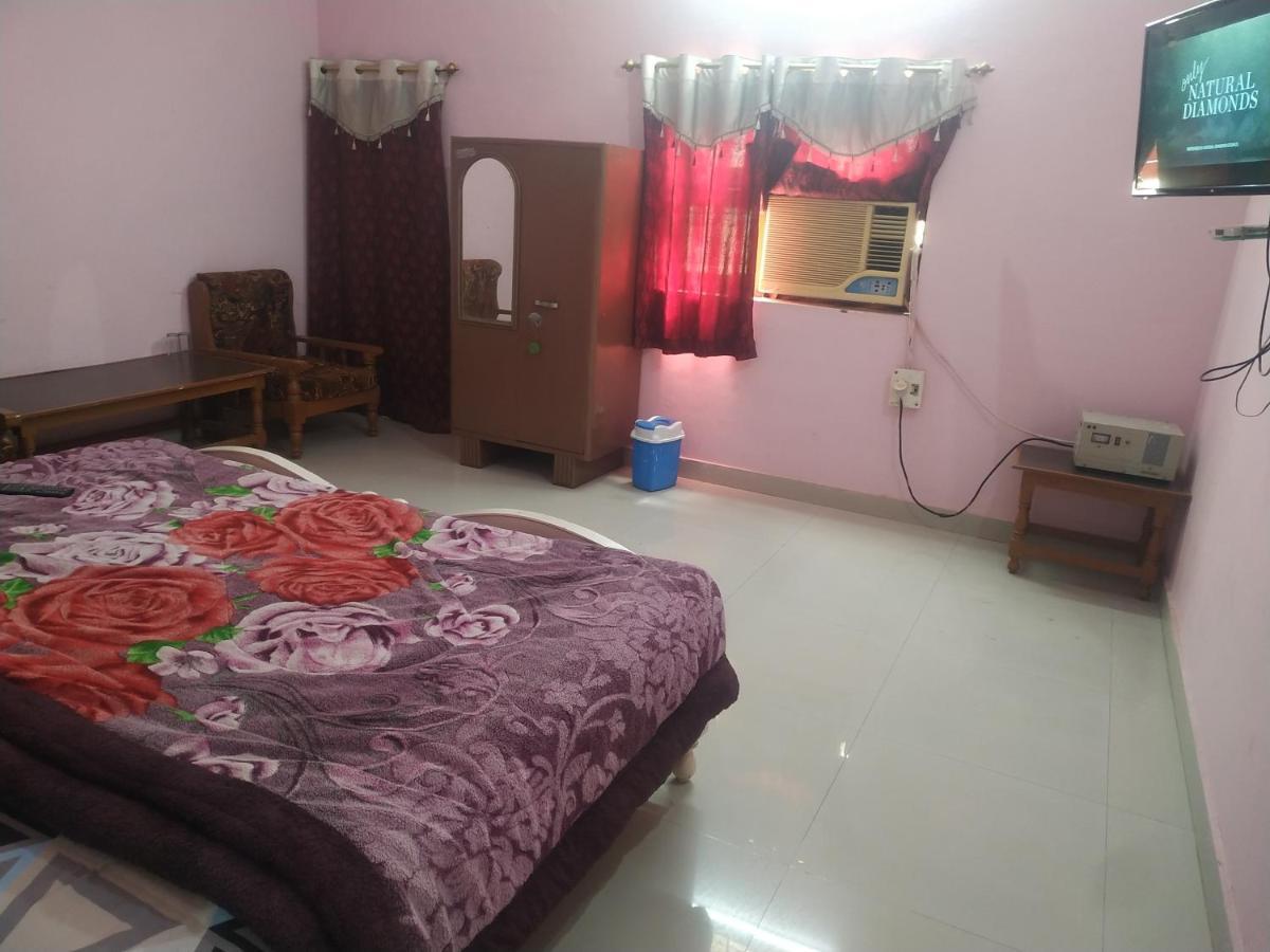 Hotel Shri Mahant Orchha 5 Mint Walking From Ram Raja Temple Eksteriør bilde