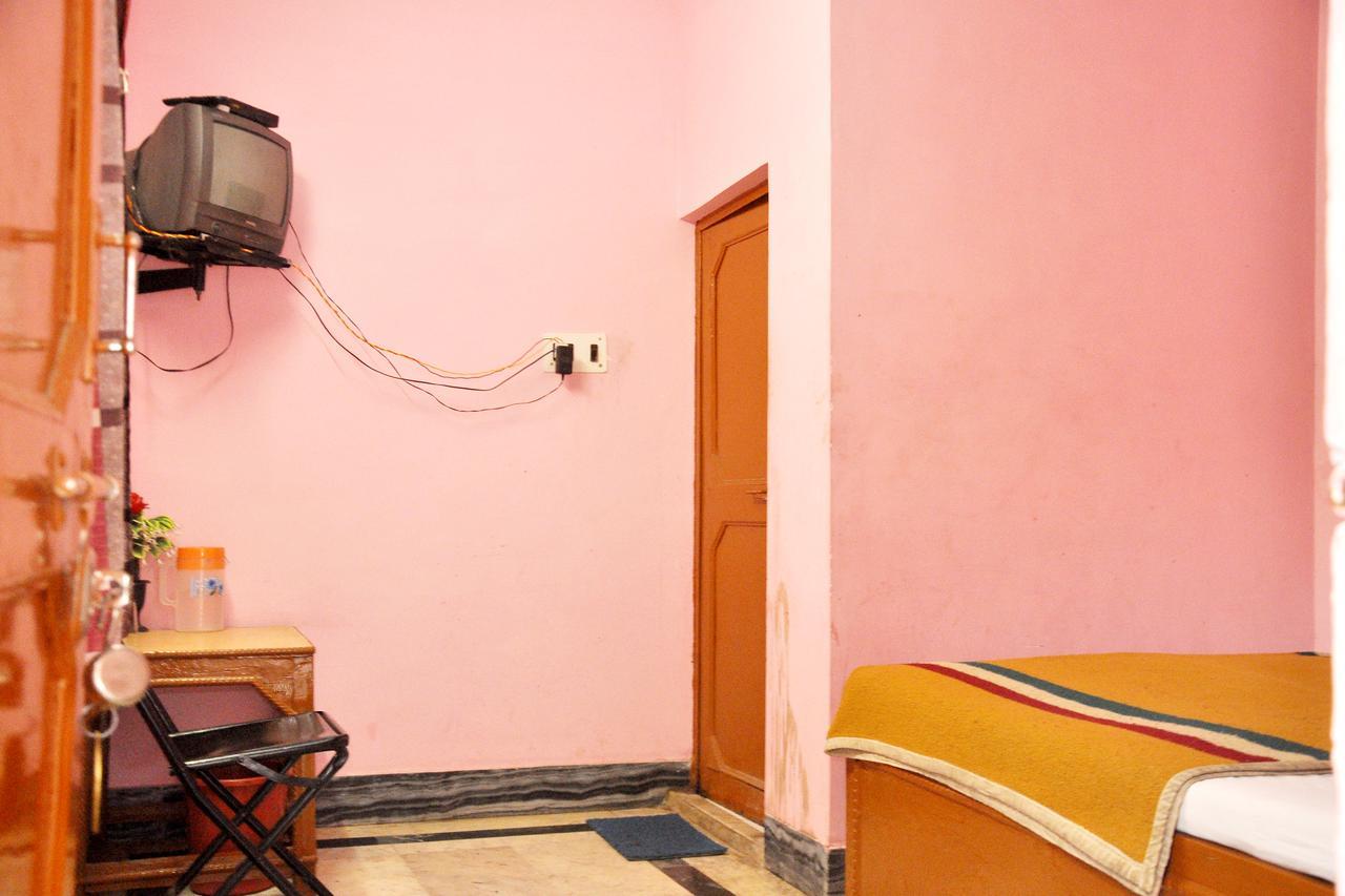 Hotel Shri Mahant Orchha 5 Mint Walking From Ram Raja Temple Eksteriør bilde